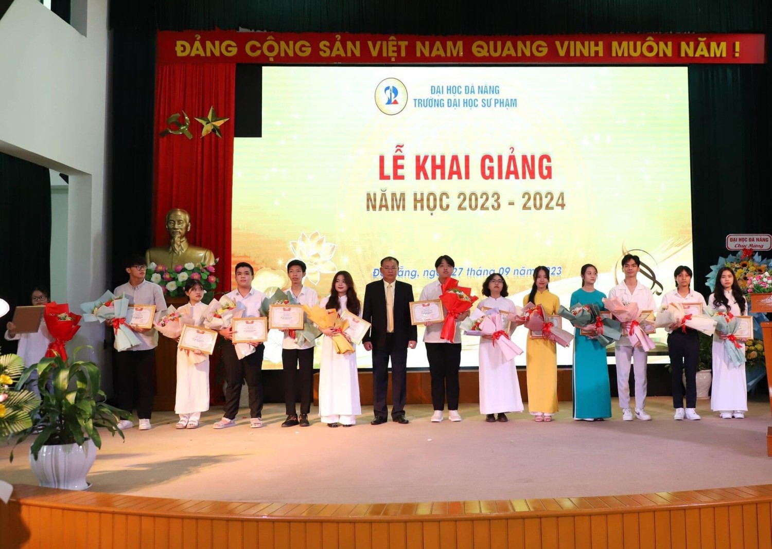 LỄ KHAI GIẢNG NĂM HỌC MỚI 2023-2024 TẠI TRƯỜNG ĐẠI HỌC SƯ PHẠM – ĐẠI HỌC ĐÀ NẴNG